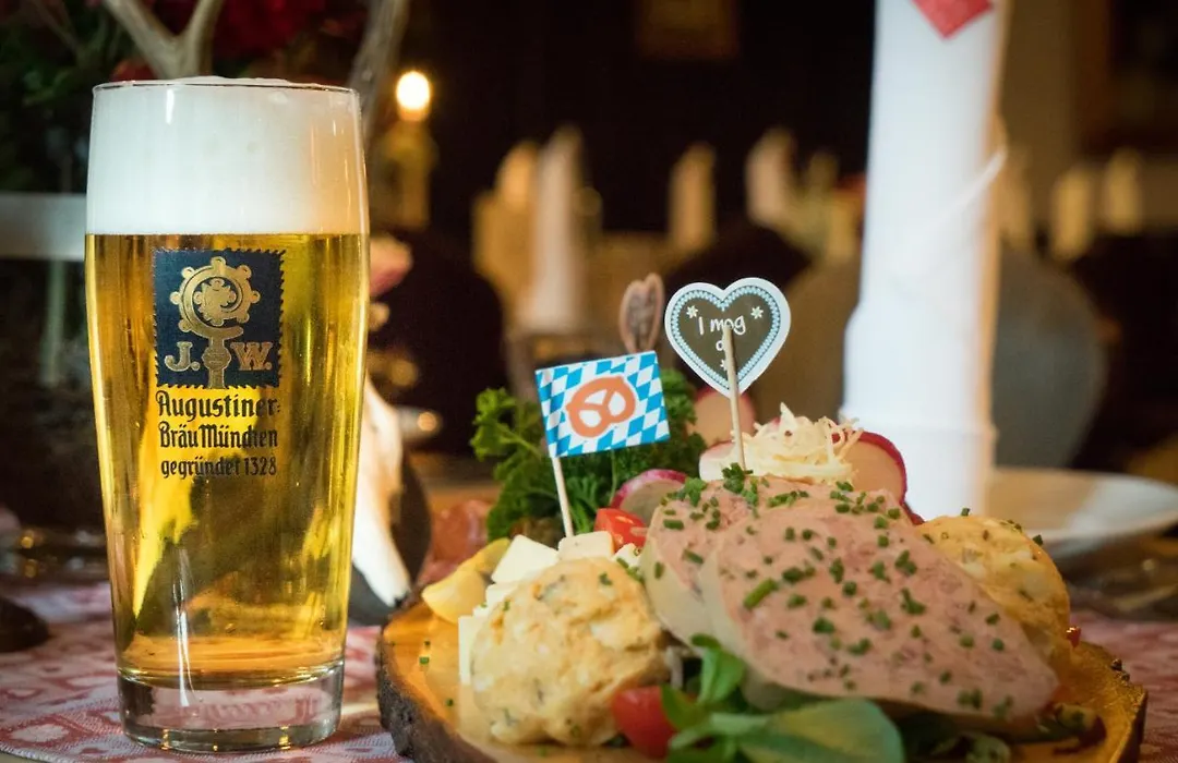 Hotel Engel - Lindauer Bier Und Weinstube-1