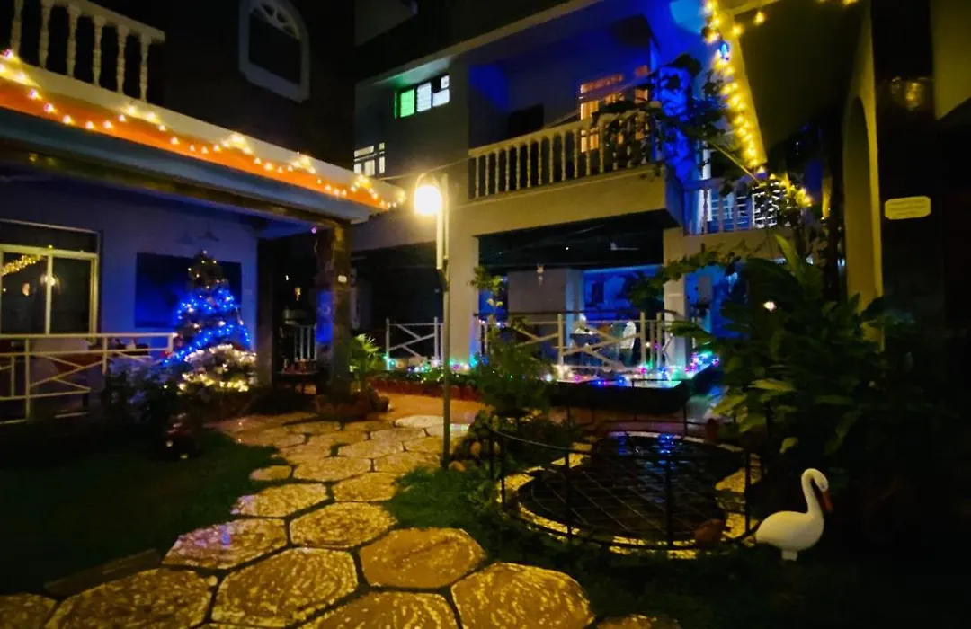 Peravel Beach Holiday Home-1