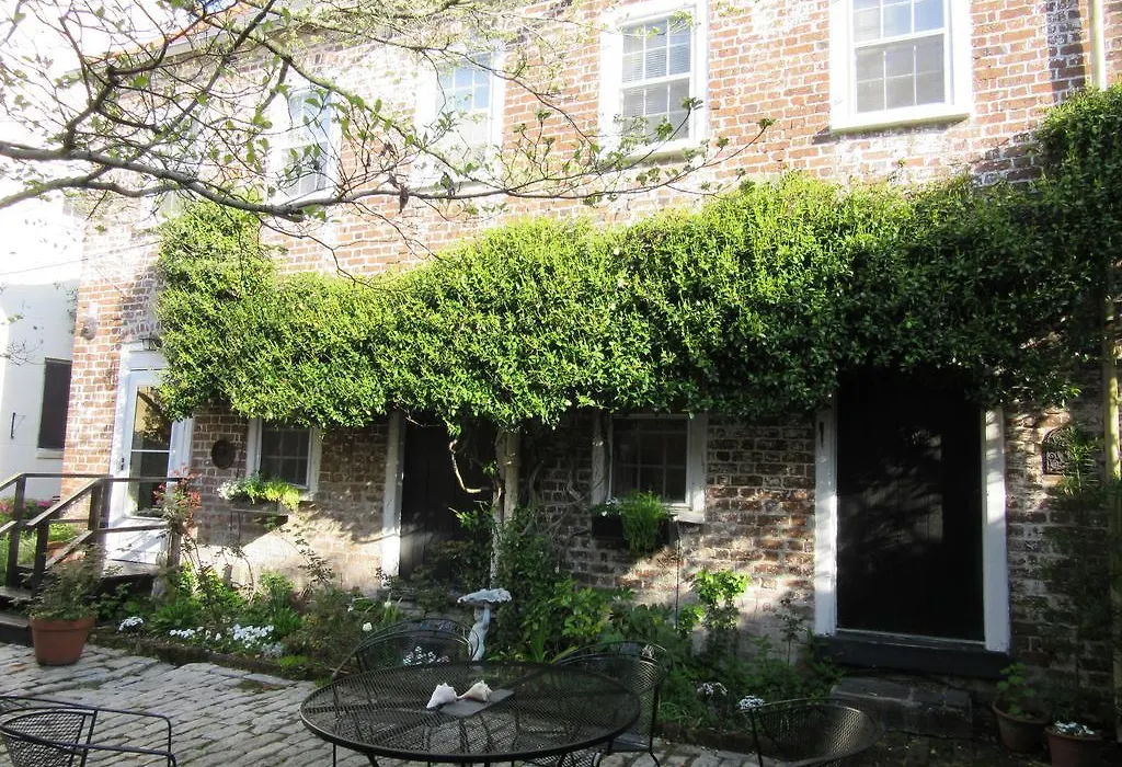 Historic 86 Church Street-1