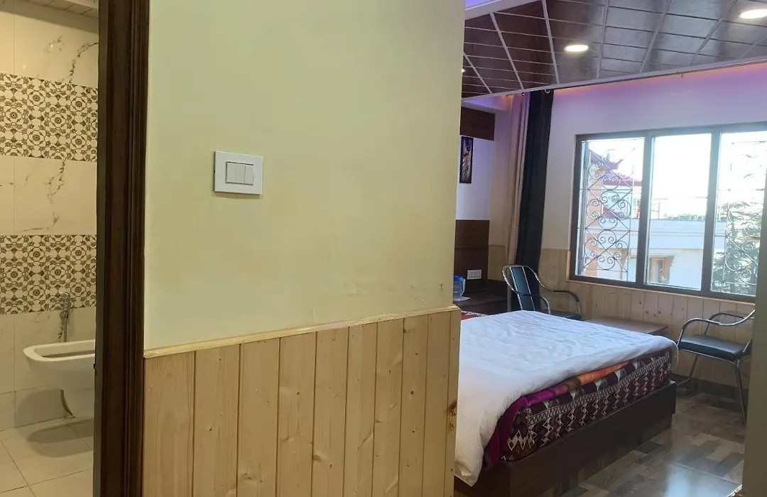 Valley Crown B&B-1