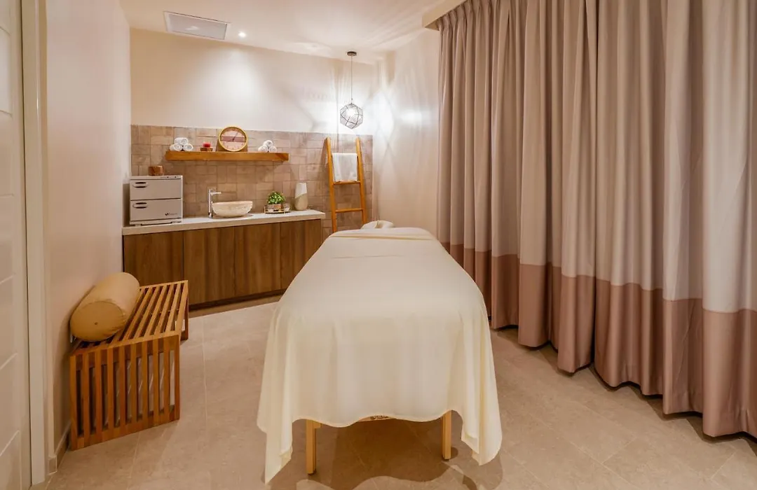 Zoetry Curacao Resort & Spa-1