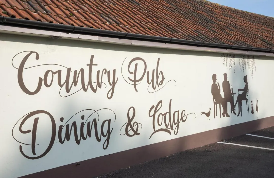 The Half Moon Inn And Country Lodge-1