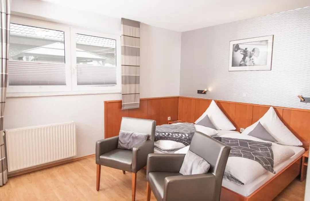 Kleines Hotel Westhus-1