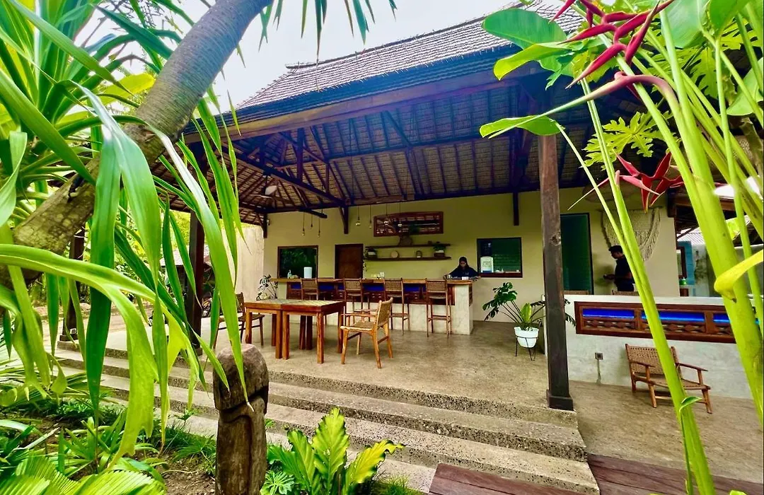 Jati Kuta Lombok-1