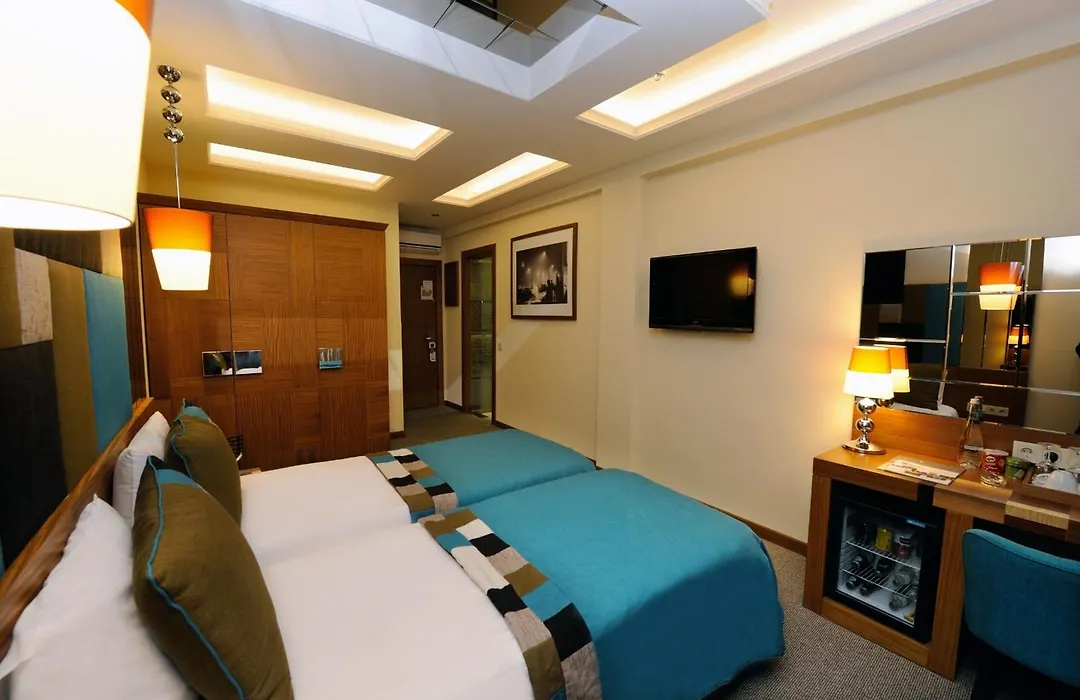 Collage Pera Hotel-1