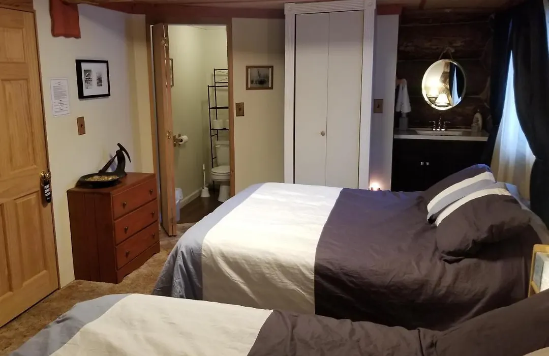 Northern Sky Lodge-1
