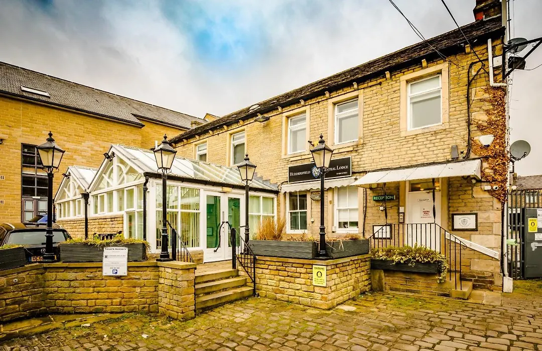 Huddersfield Central Lodge-1