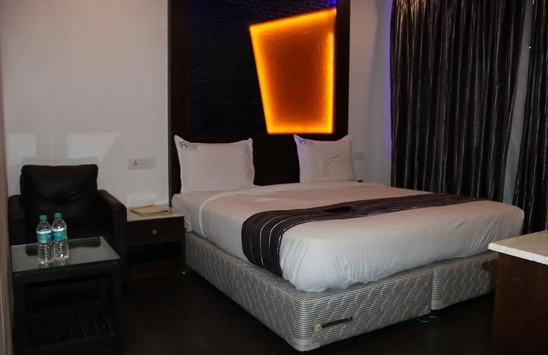 Hotel M Grand-1