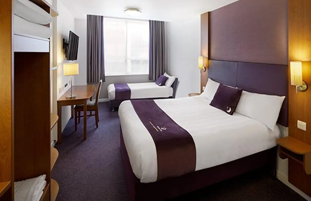 Premier Inn Gatwick Crawley-1