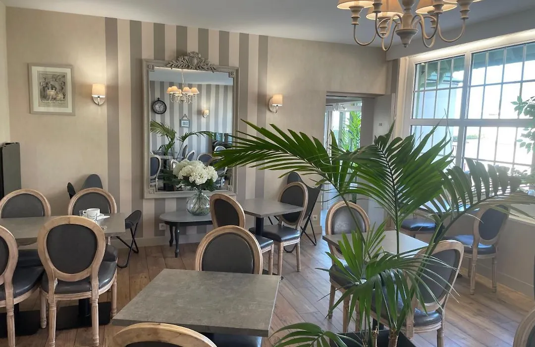 Hôtel de la Plage-1