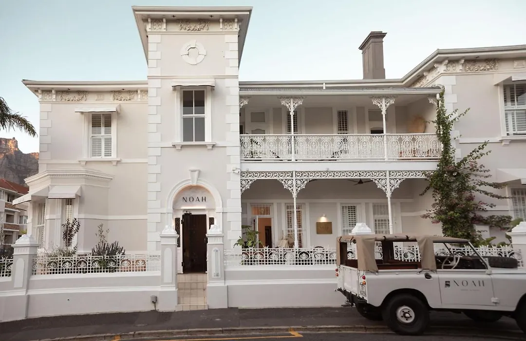 Noah House-1