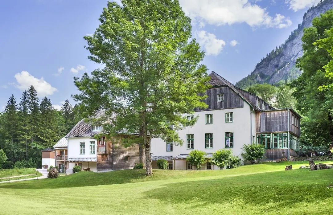 Jufa Hotel Grundlsee-1