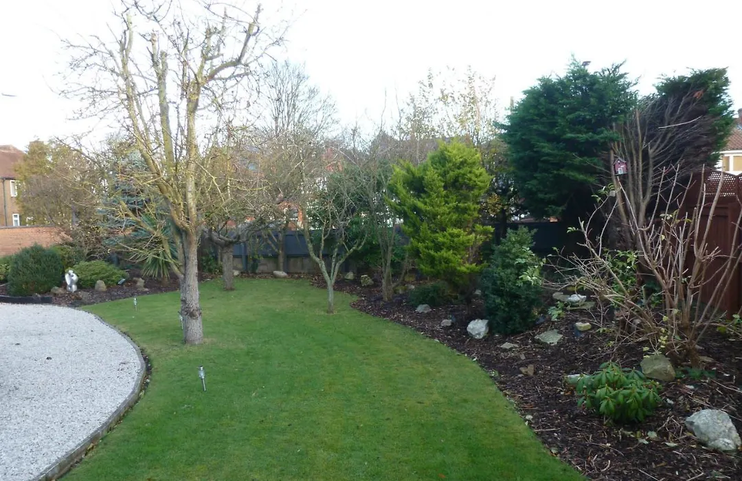 Newark Lodge Guest House-1