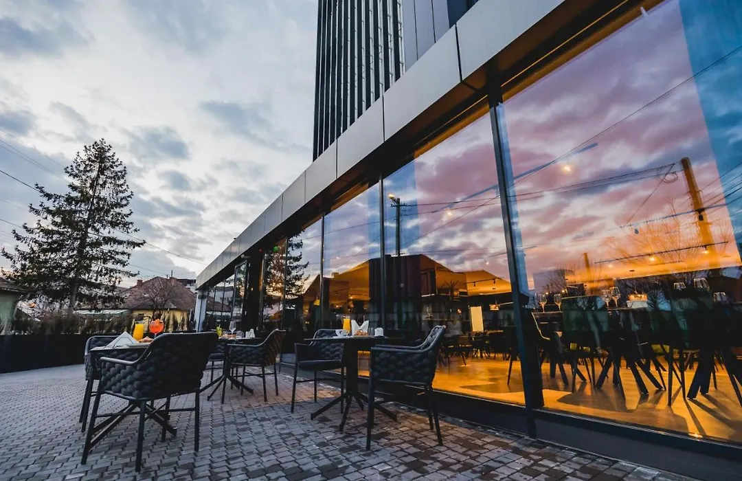 Hermanns Hotel&Spa Sibiu-1