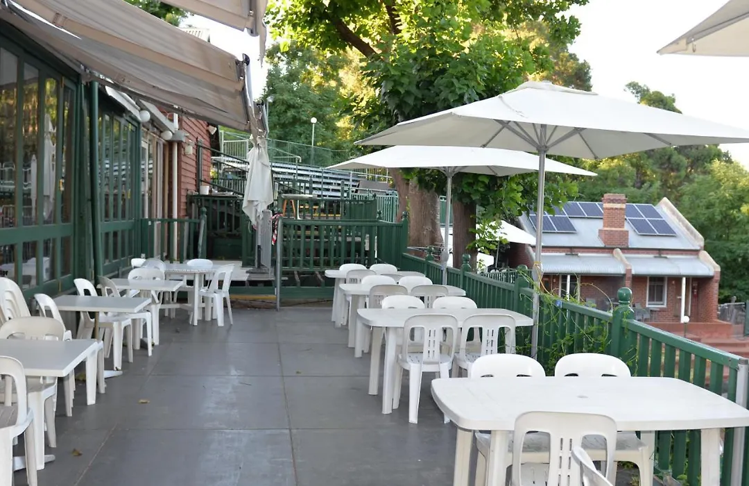 Mundaring Weir Hotel-1