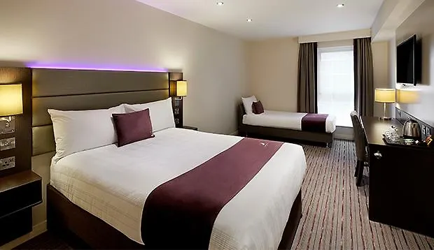 Premier Inn Salisbury South Milford-1