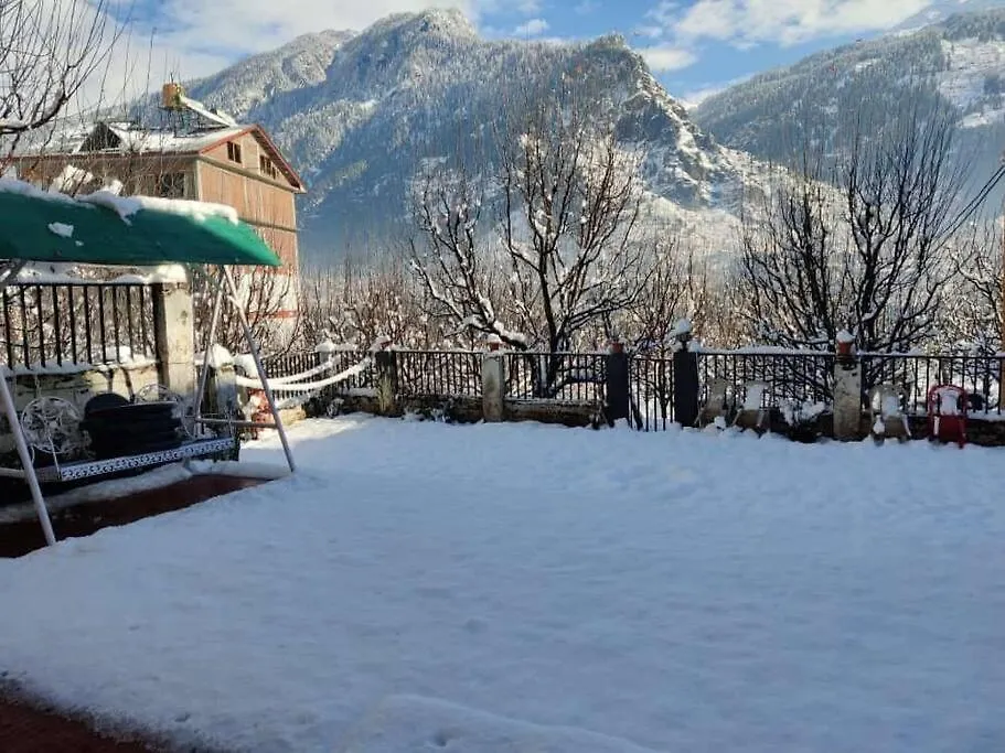 Aroma Taru Villa / Cottage ,Manali-1