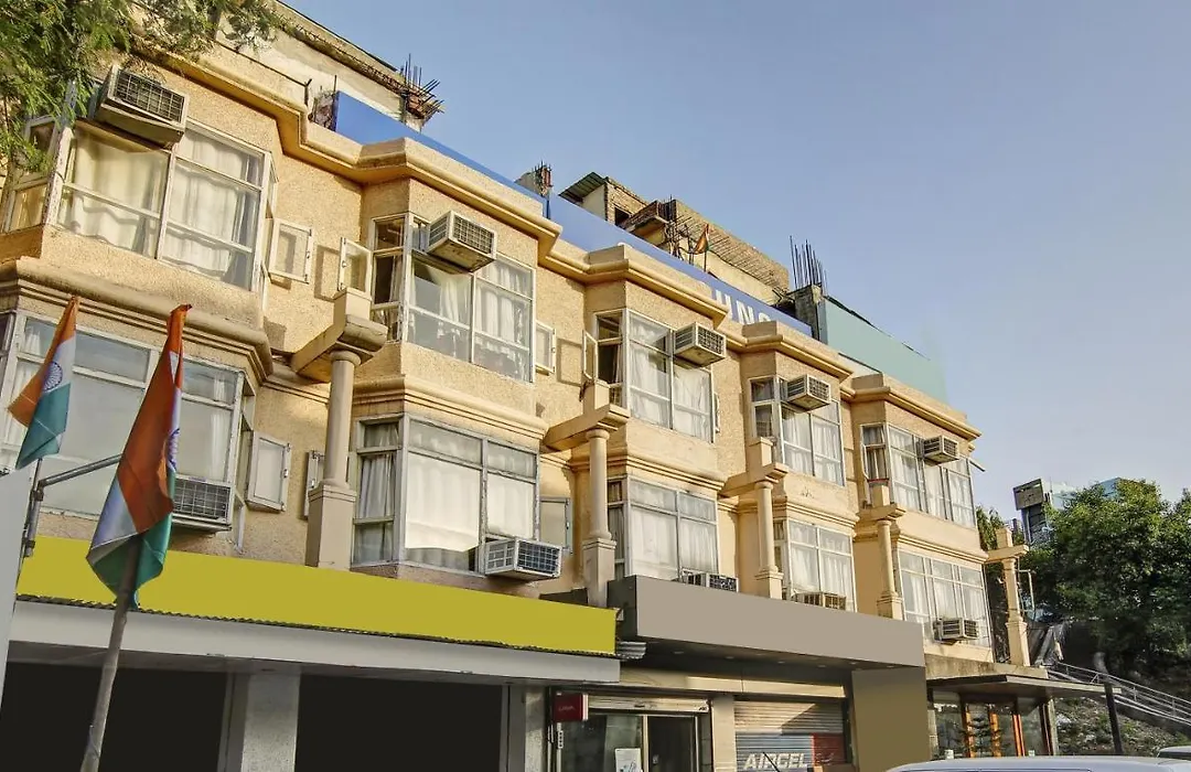 Itsy Hotels Amrita Raghunath Bazaar Jammu-1