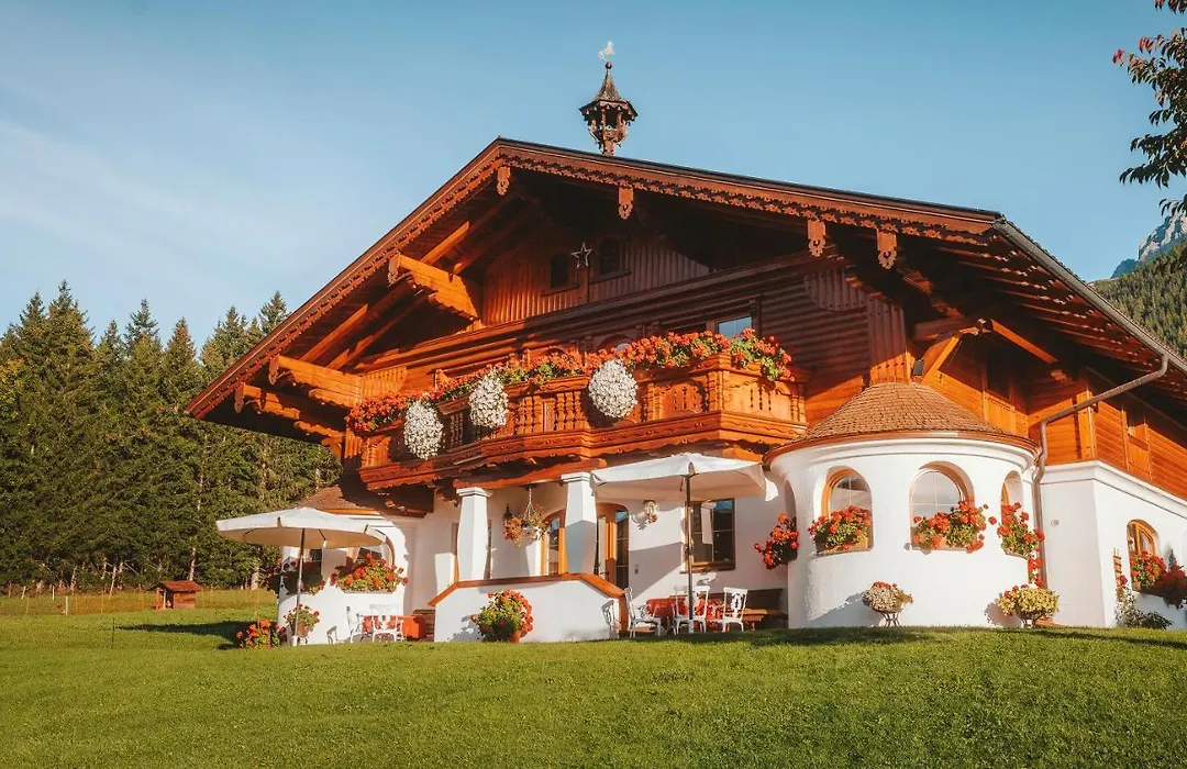 Hotel Lindenhof-1
