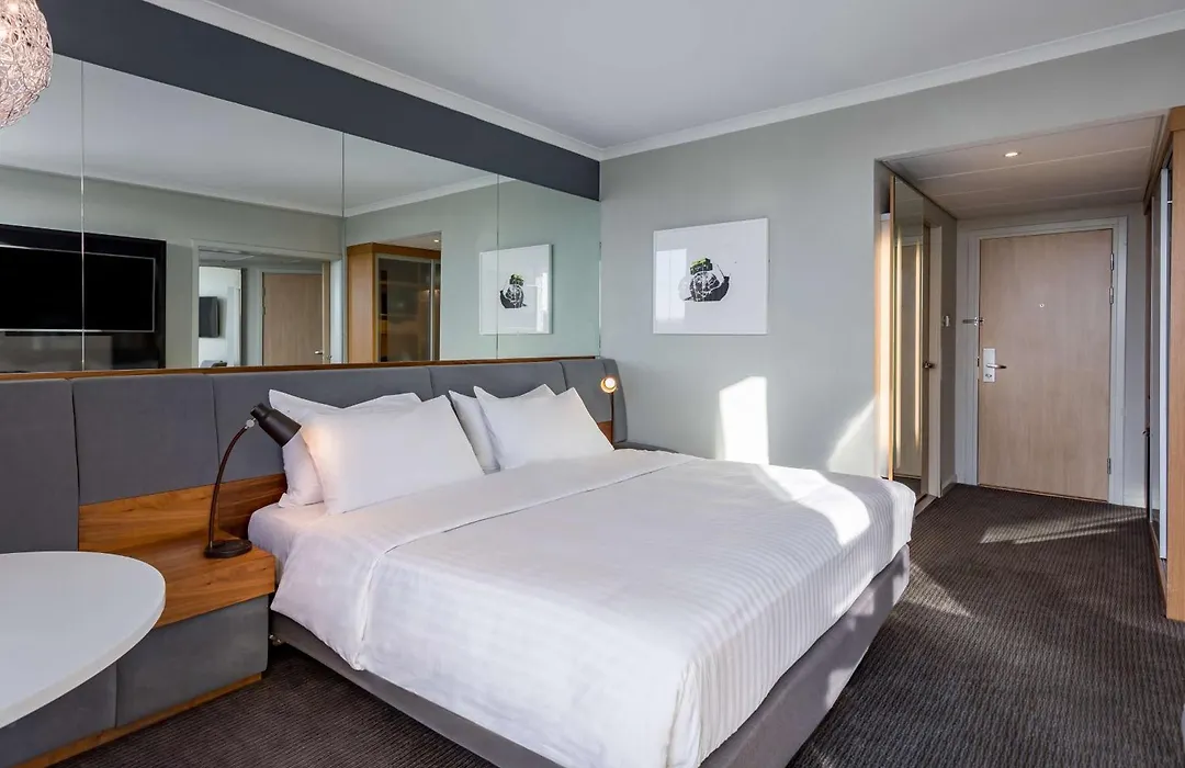 Radisson Blu Hotel London Stansted Airport-1