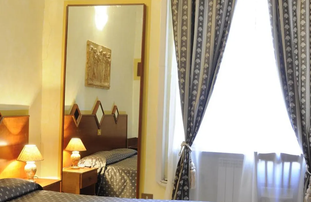 Hotel Farini-1