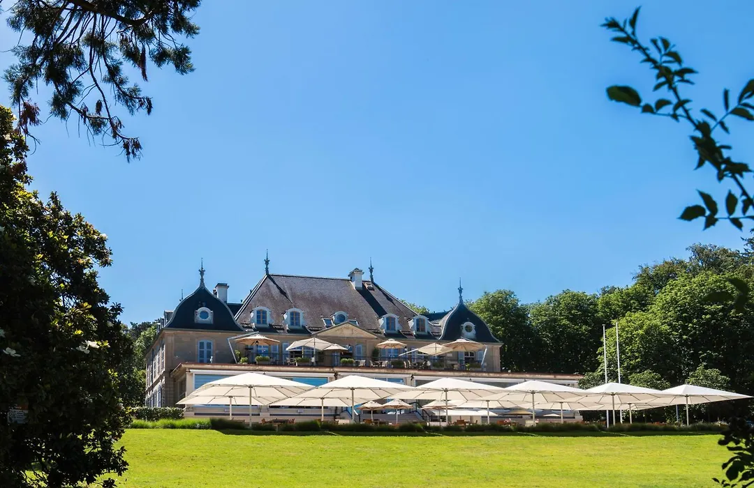 Hôtel Résidence Parc des Eaux Vives-1