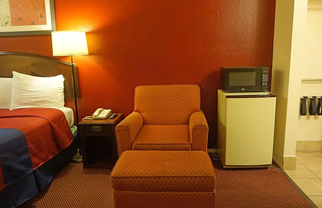 Rainbow Inn-1
