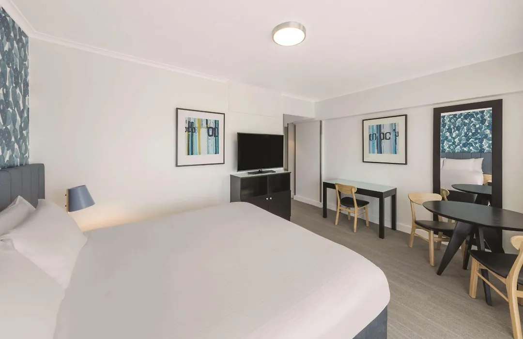 Vibe Hotel Gold Coast-1