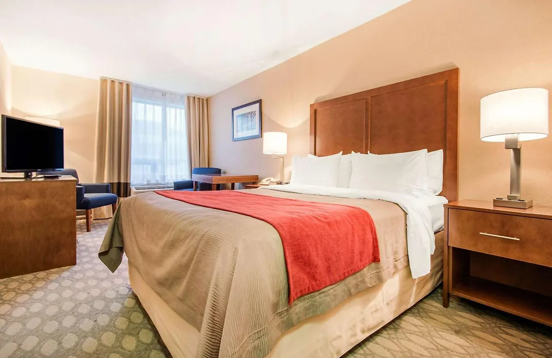 Comfort Inn Fallsview-1