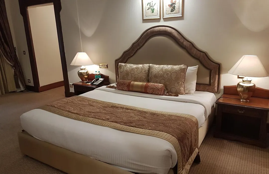 The Palms Town & Country Club - Resort-1