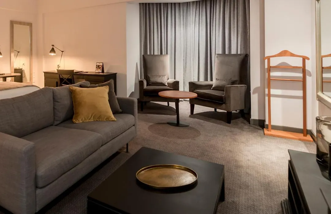 Hotel Avenida-1