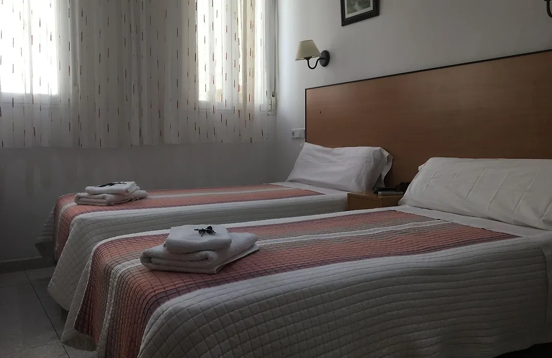 Hostal Residencia Lido-1