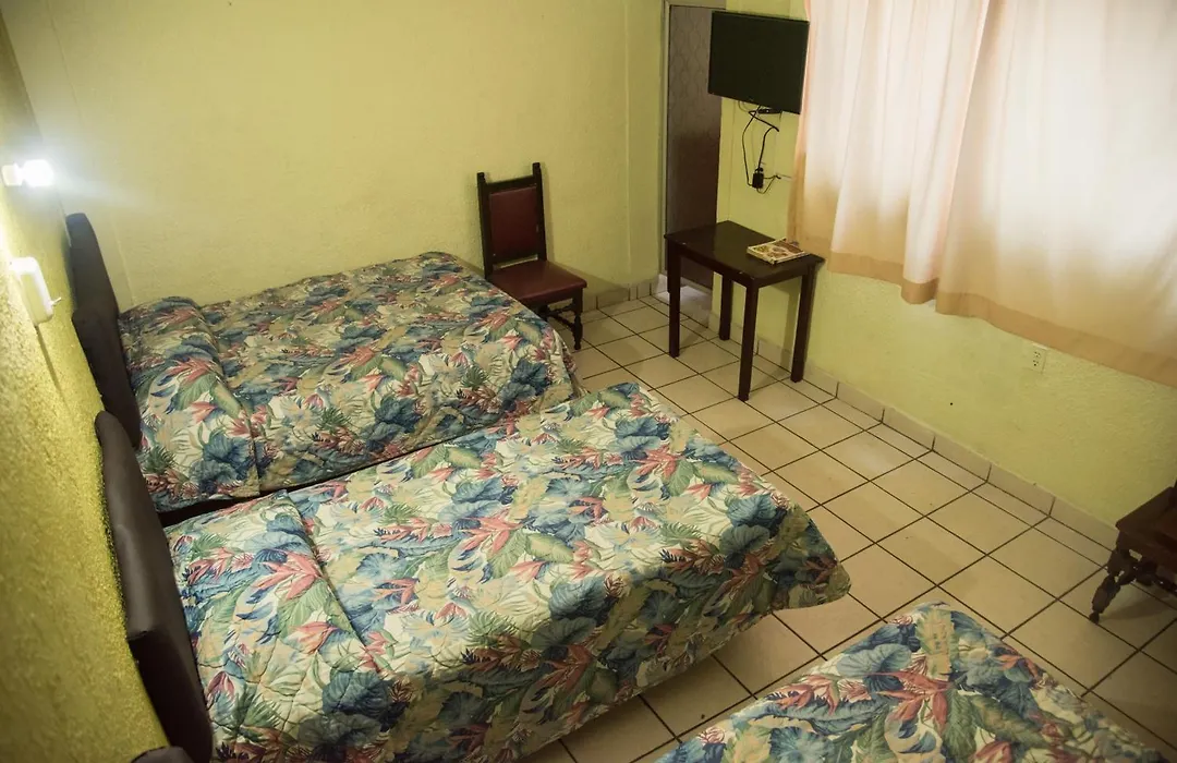 Hotel Esperanza-1