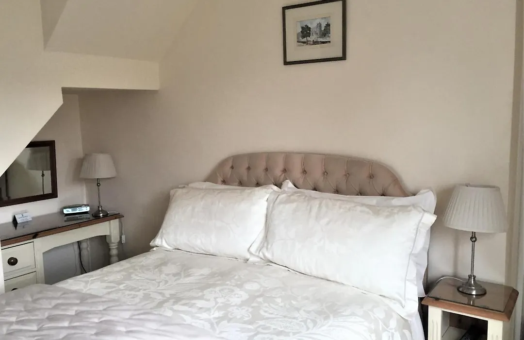 Coombe House-1