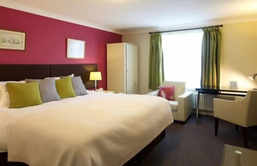 Charlton Kings Hotel-1