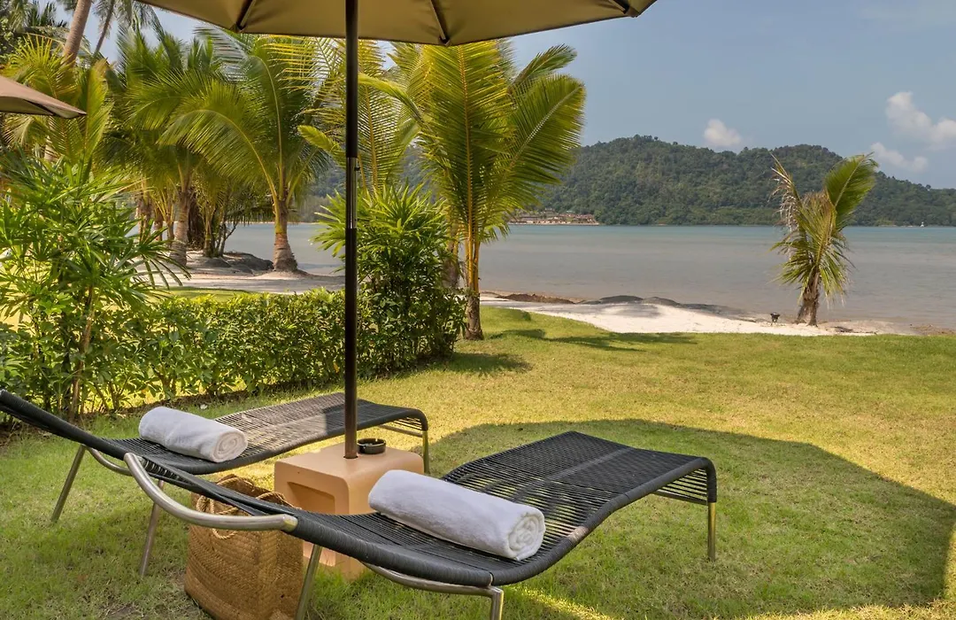 Peninsula Beach Resort-1