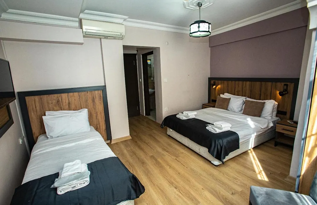 Comfort Hotel Taksim-1