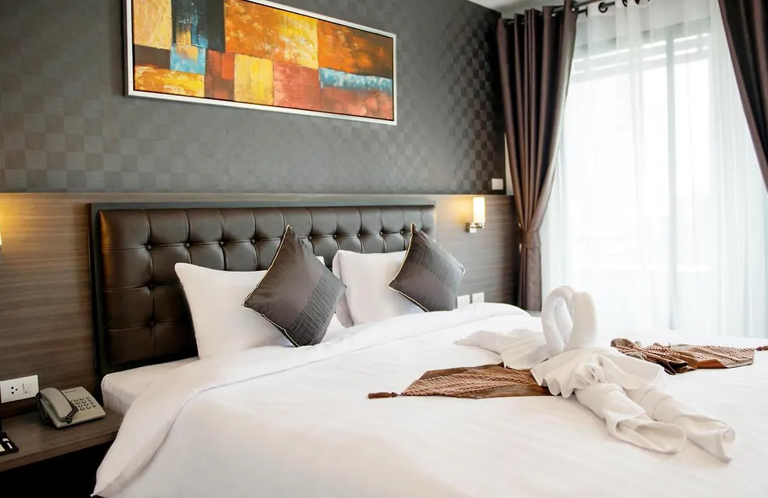 Picnic Hotel Bangkok - Rang Nam-1