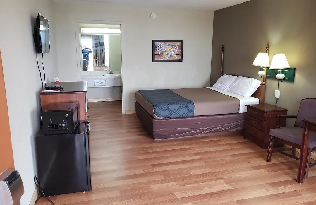 Mountain Home Inn-1
