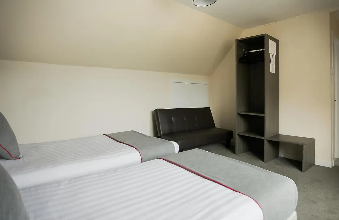 The Breadalbane Arms Room Only Hotel-1