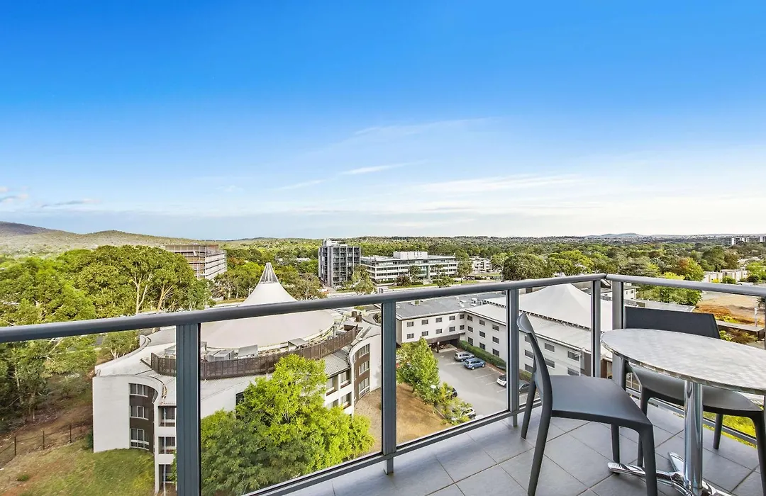 Adina Serviced Apartments Canberra Dickson-1