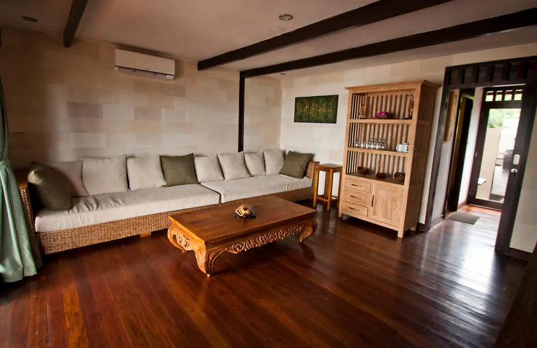 Gili Meno Mojo Beach Resort-1
