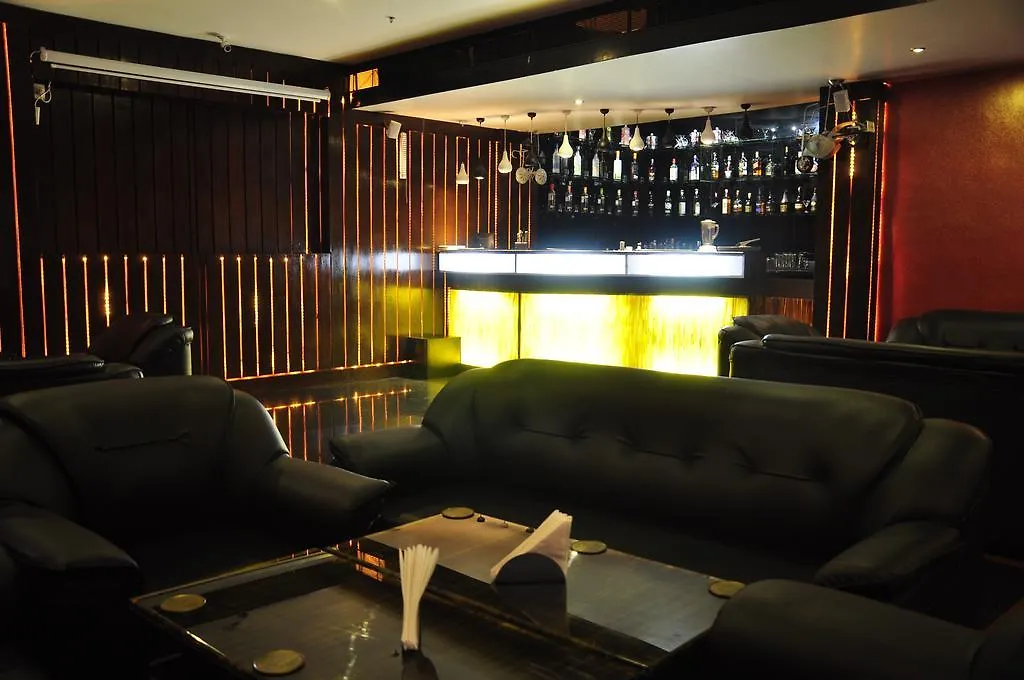 Hotel Bonsejour-1
