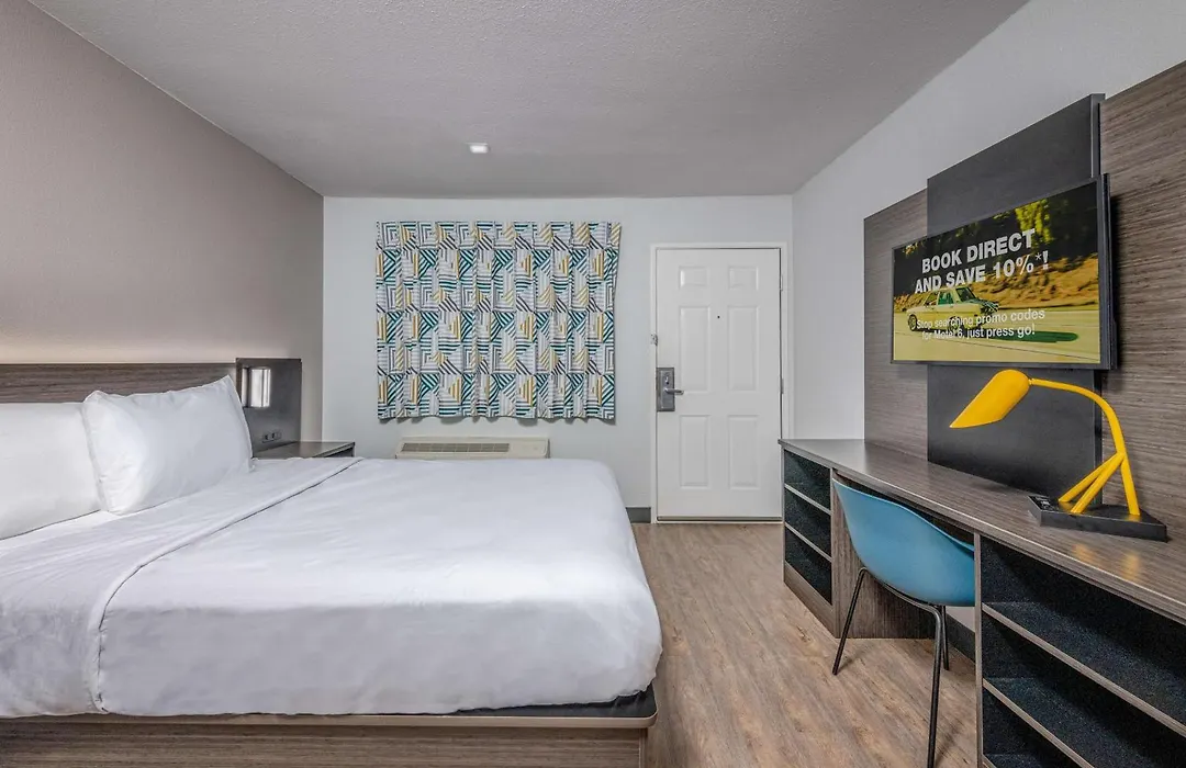 Motel 6-Euless, Tx - Dallas-1