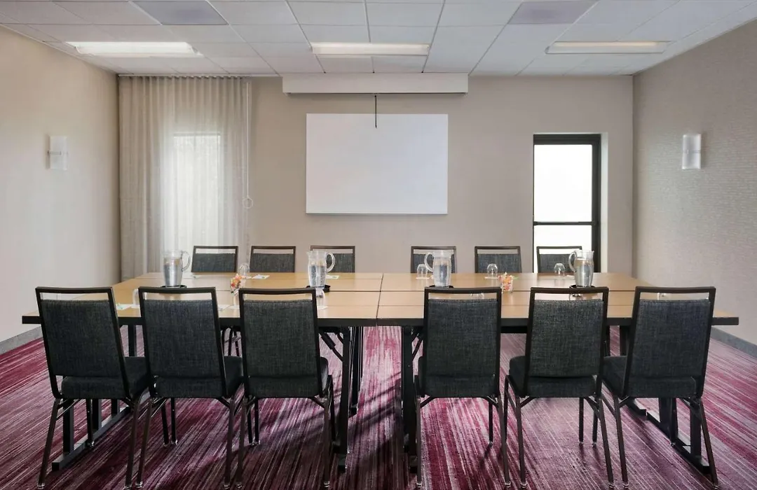 Fairfield By Marriott Inn & Suites Stoughton-1