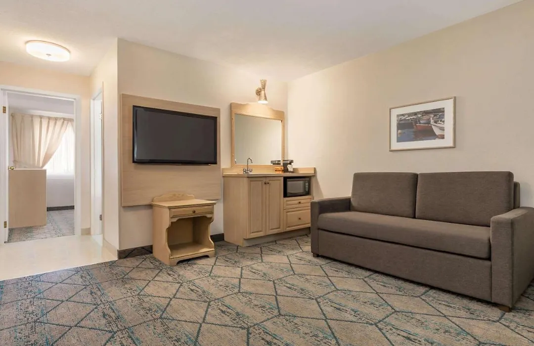 Ramada By Wyndham Miramichi New Brunswick-1