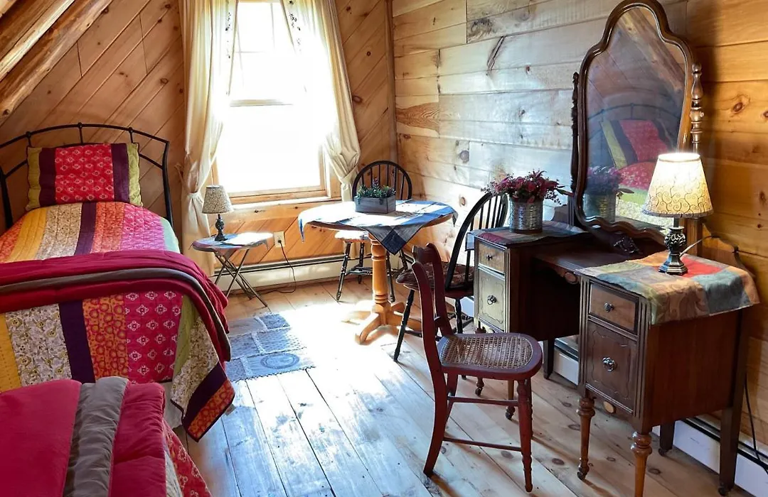 Lodge Solange-1