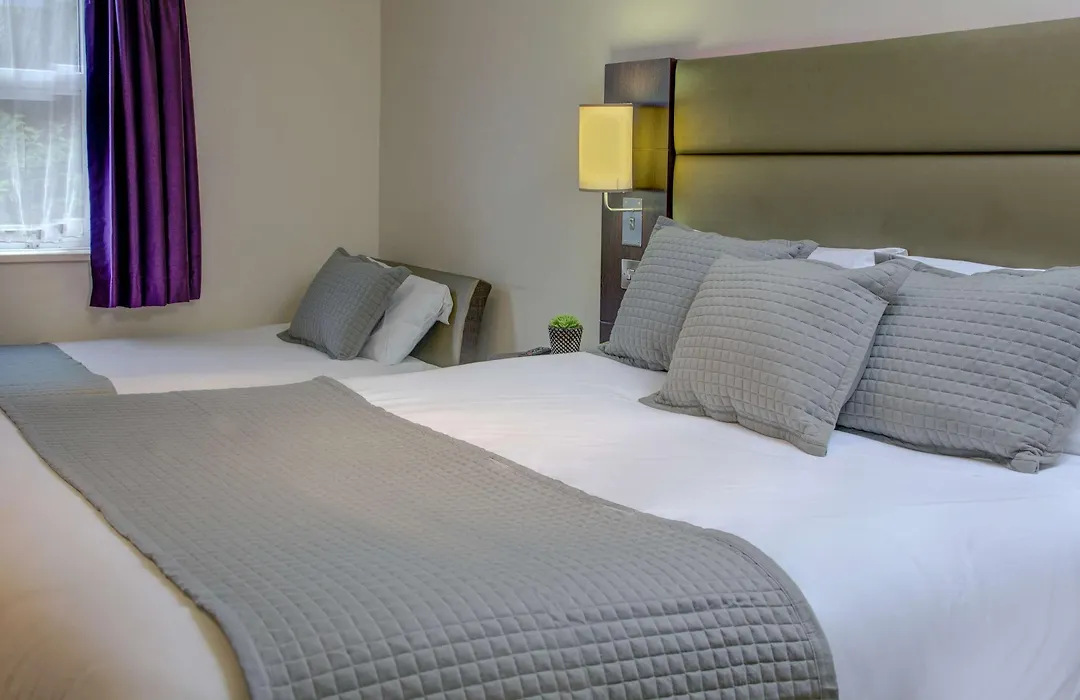 Premier Inn Huddersfield West-1