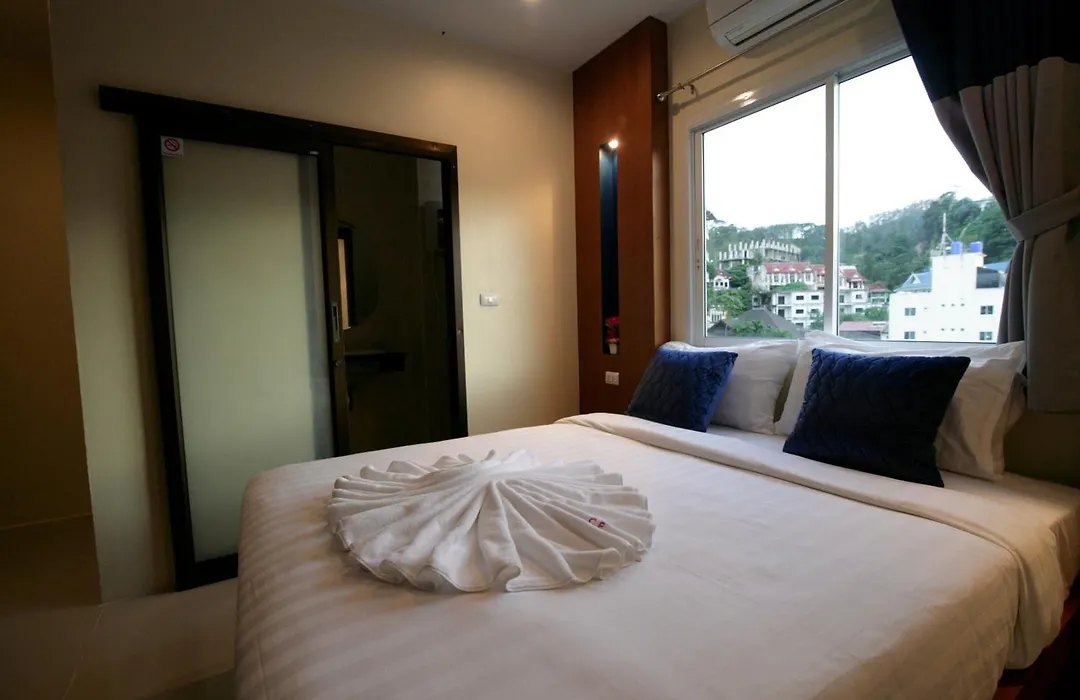 Calypso Patong Hotel-1