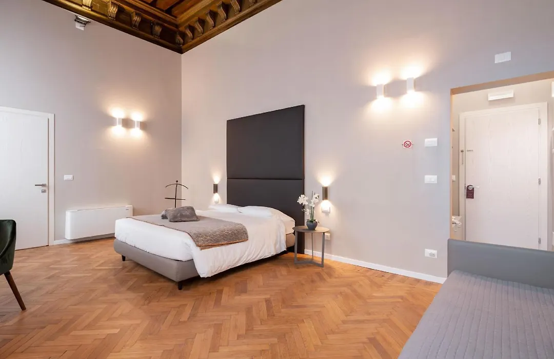 Hotel Palazzo Martinelli Dolfin-1